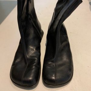 Robert Clergerie Leather Unique Boots